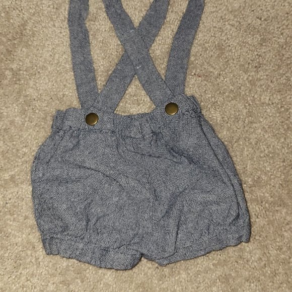 Chambray Blue Linen Suspender Shorts - Picture 8 of 10